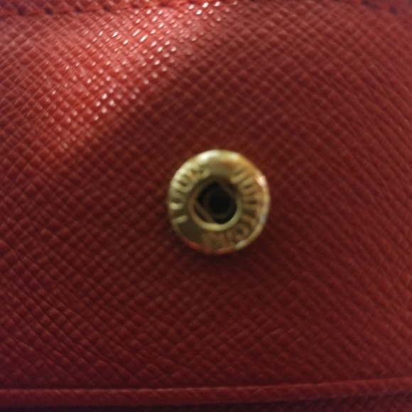 Pre Owned Authentic Louis Vuitton wallet - Picture 8 of 8